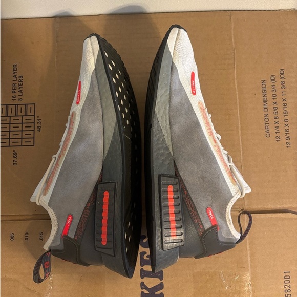 Adidas NMD_R1 Spectoo 'Speedlines' Men’s Size 11.5 Sneakers H67407 - Picture 3 of 9